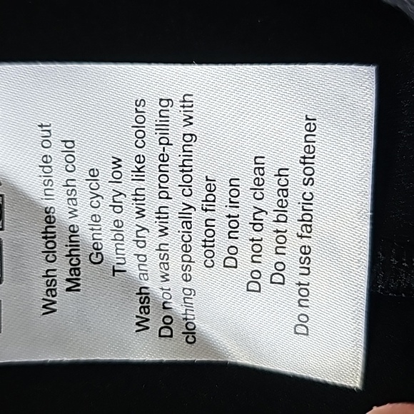 Yoga pace new with tags activwear pants. Size medium. With‎ cuff  ankle 2 pocket - Picture 7 of 11